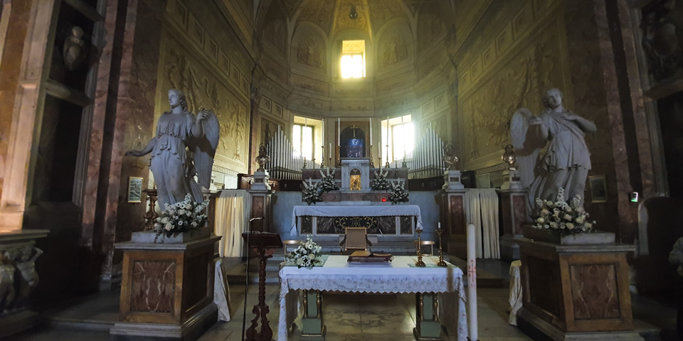 Altar mayor y ábside de la iglesia de San Pietro in Montorio